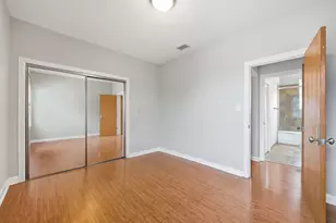 2121 N St Louis Ave, Chicago, IL 60647 - Photo 12