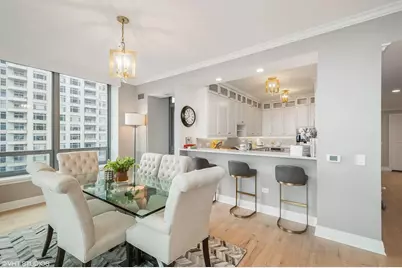 600 N Lake Shore Drive #1212, Chicago, IL 60611 - Photo 6