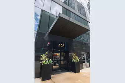 403 N Wabash Avenue #10B, Chicago, IL 60611 - Photo 2