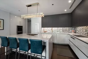 403 N Wabash Ave, Chicago, IL 60611 - Photo 14