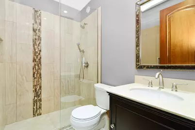 211 E Ohio Street #2907, Chicago, IL 60611 - Photo 8