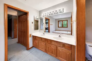 2120 Kenton Ln, Libertyville, IL 60048 - Photo 44