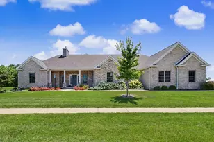 603 Cayman Way, Savoy, IL 61874 - Photo 2