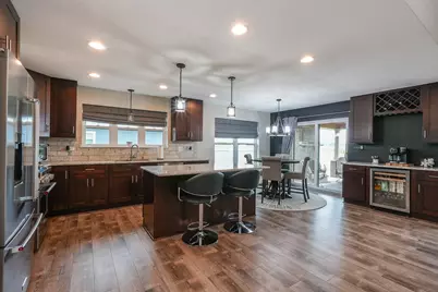 646 S Poplar Circle, Manteno, IL 60950 - Photo 12