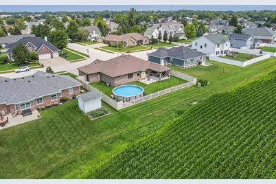 646 S Poplar Circle, Manteno, IL 60950 - Photo 56