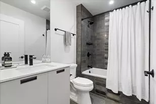 1523 N Western Ave, Chicago, IL 60622 - Photo 18
