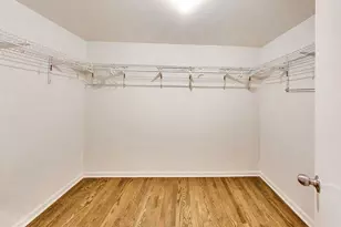 525 W Superior St, Chicago, IL 60654 - Photo 12