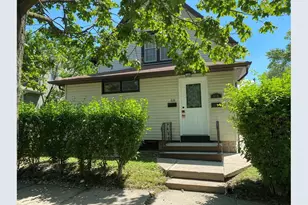 616 Vine St, Joliet, IL 60435 - Photo 1