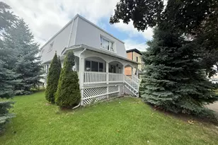 1402 N 16th Ave, Melrose Park, IL 60160 - Photo 1