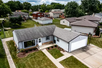 7619 160th Street, Tinley Park, IL 60477 - Photo 1
