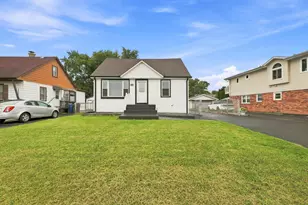 9524 Nashville Ave, Oak Lawn, IL 60453 - Photo 1
