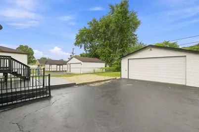 9524 Nashville Avenue, Oak Lawn, IL 60453 - Photo 4