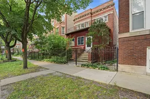 6311 N Lakewood Ave, Chicago, IL 60660 - Photo 2