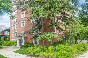 1101 Grove St, Evanston, IL 60201 - Photo 1