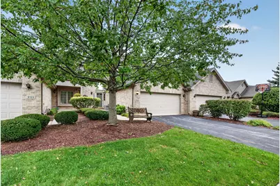 9105 Newcastle Court, Tinley Park, IL 60487 - Photo 2
