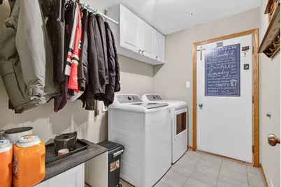 9105 Newcastle Court, Tinley Park, IL 60487 - Photo 16
