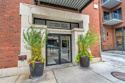 843 W Adams Street #403, Chicago, IL 60607 - Photo 2