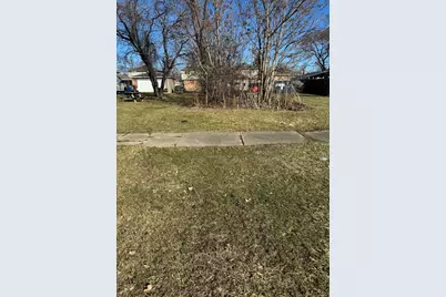 14423 Davis Avenue, Blue Island, IL 60406 - Photo 2