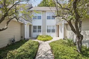 2147 Fulham Dr, Naperville, IL 60564 - Photo 2