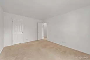 265 Buckingham Ct, Schaumburg, IL 60193 - Photo 18