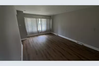 14514 Minerva Avenue, Dolton, IL 60419 - Photo 2