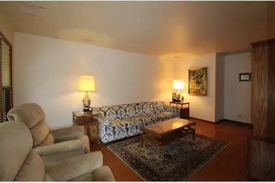 589 Buffalo Avenue, Calumet City, IL 60409 - Photo 2