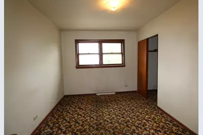 589 Buffalo Avenue, Calumet City, IL 60409 - Photo 8