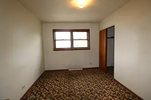 589 Buffalo Ave, Calumet City, IL 60409 - Photo 8