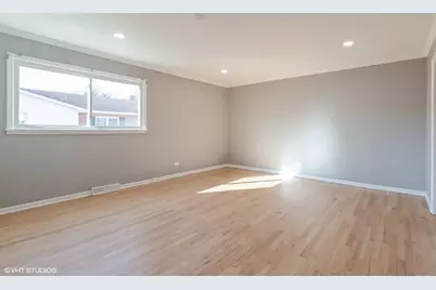 8842 Dee Road #B, Des Plaines, IL 60016 - Photo 10