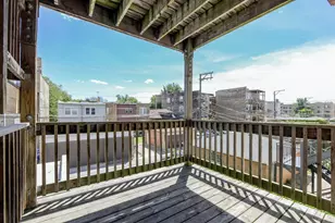 6341 N Oakley Ave, Chicago, IL 60659 - Photo 14