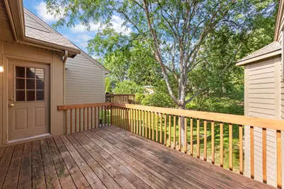 2034 Jeffrey Court #2034, Elgin, IL 60123 - Photo 24
