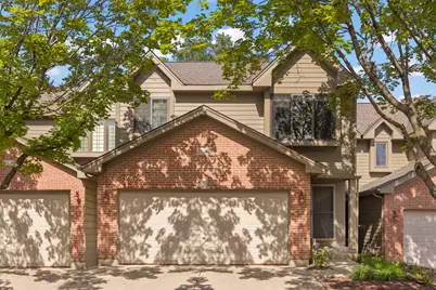 2034 Jeffrey Court #2034, Elgin, IL 60123 - Photo 2