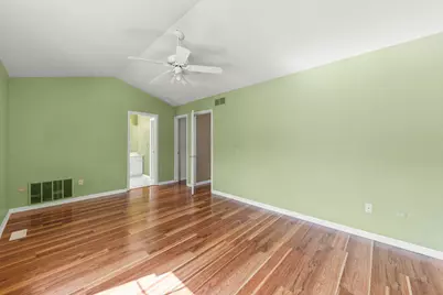 2034 Jeffrey Court #2034, Elgin, IL 60123 - Photo 16