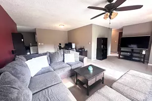 128 Laurie Ln, Oswego, IL 60543 - Photo 8