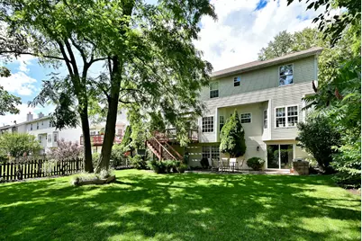 [Address not provided], Glendale Heights, IL 60139 - Photo 58