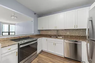 400 N La Salle Dr, Chicago, IL 60654 - Photo 4