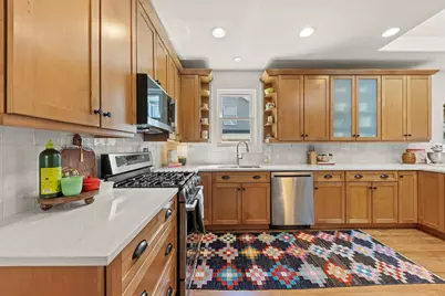 810 N Summit Street, Wheaton, IL 60187 - Photo 12