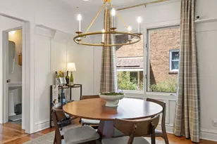 810 N Summit St, Wheaton, IL 60187 - Photo 8