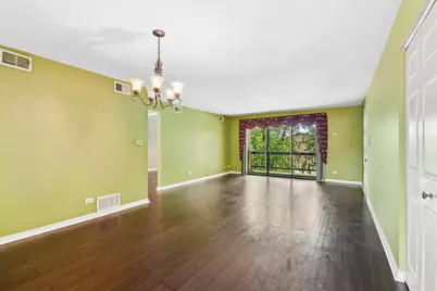9619 Kedvale Avenue #301, Oak Lawn, IL 60453 - Photo 4