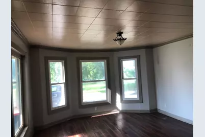 315 S Main Avenue, Minier, IL 61759 - Photo 2