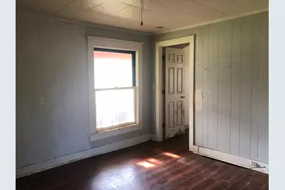315 S Main Avenue, Minier, IL 61759 - Photo 6
