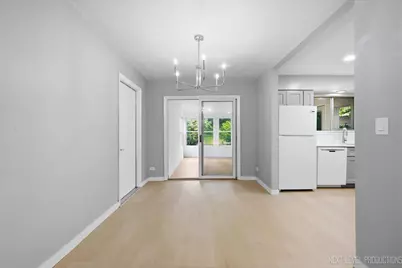 557 Willard Avenue, Elgin, IL 60120 - Photo 10