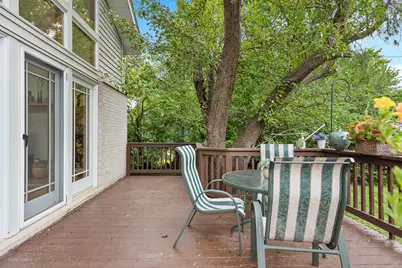 9431 Karlov Avenue, Skokie, IL 60076 - Photo 26