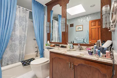 9431 Karlov Avenue, Skokie, IL 60076 - Photo 22