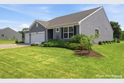 1806 Doolin Avenue, McHenry, IL 60050 - Photo 2