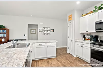 1806 Doolin Avenue, McHenry, IL 60050 - Photo 12