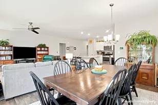 1806 Doolin Ave, McHenry, IL 60050 - Photo 20