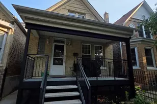 3419 W Beach Ave, Chicago, IL 60651 - Photo 1