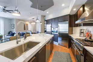 650 N Morgan St, Chicago, IL 60642 - Photo 8