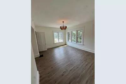 601 E Washington Street, Bloomington, IL 61701 - Photo 14